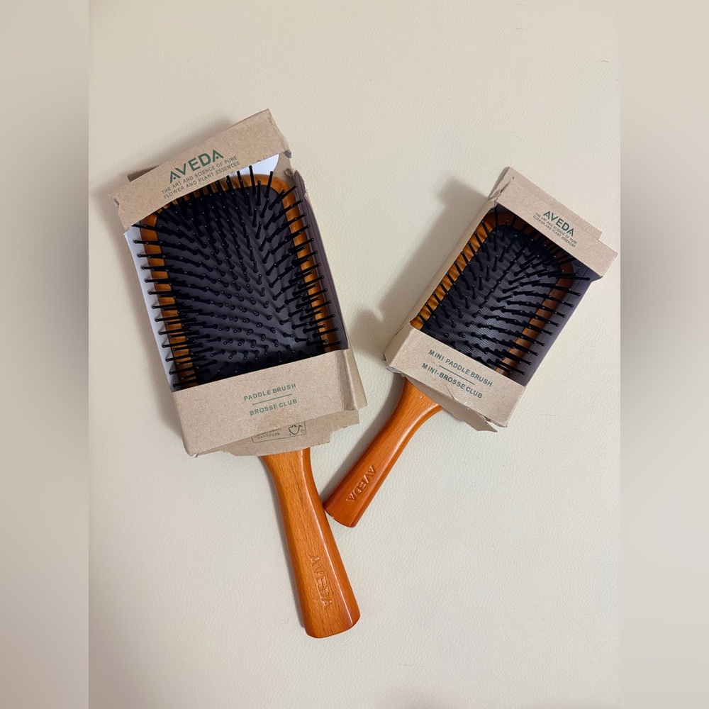 Aveda Wooden Paddle and Mini Brush Set